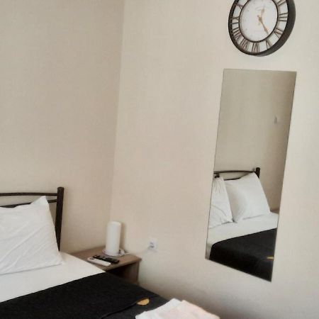 Livia'S Room To Ampelokipi Metro Airport Line أثينا المظهر الخارجي الصورة